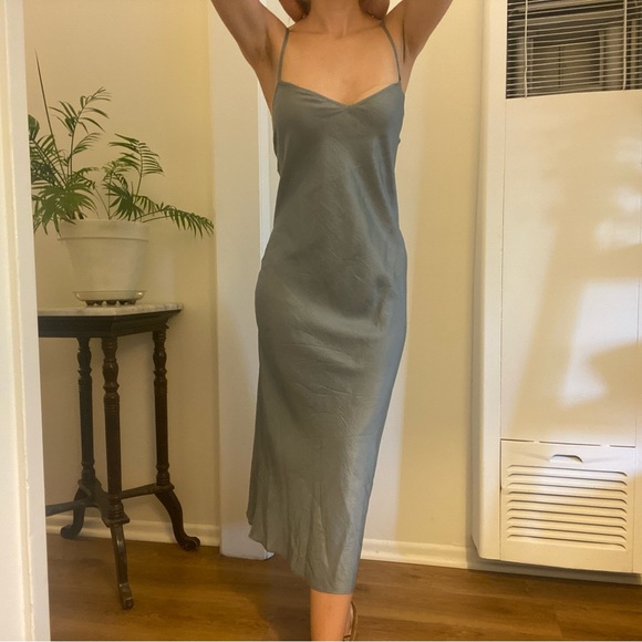 Armani Exchange silver midi dress 100% silk sz M - Picture 3 of 5